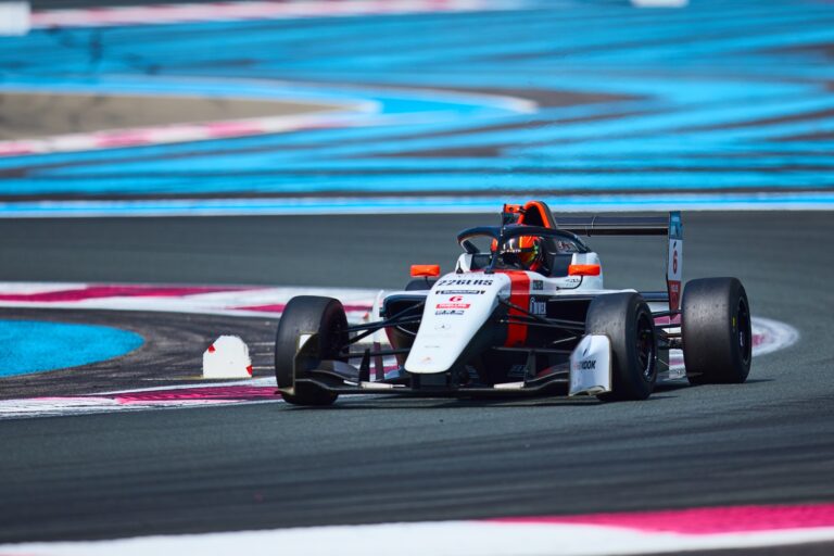 1st May 2026. #6 Tatuus F4 T-421 of Stylianos Kolovos (DRIVEX) single-seater car leans into a high-speed corner, tires gripping the asphalt as it navigates the track’s painted edge.. Credit: Craig Allan-McWilliams